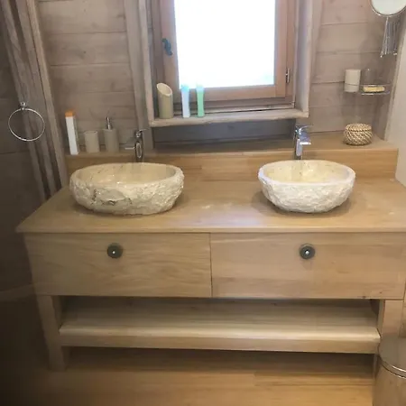 Maison Ronde Atypique En Bois Holiday home *