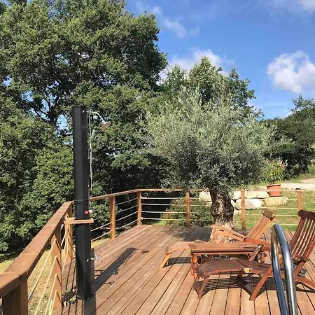 Holiday home Maison Ronde Atypique En Bois